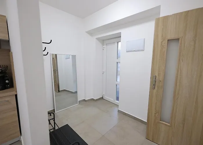 Fara No71 3 Apartment